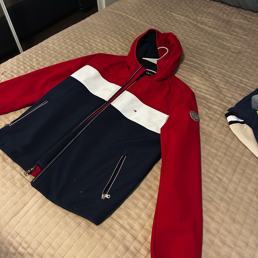 Tommy Hilfiger